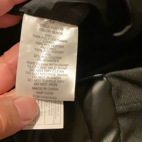 CI SONO OUTERWEAR Faux Fur Faux Leather Black Vest in Size 1X, NWT - Picture 15 of 15